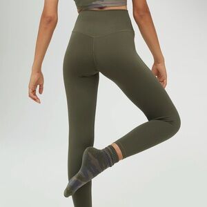 NWOT OFFLINE By Aerie High Waisted Legging Sz S - Olive Green